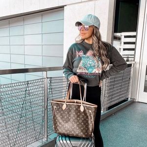 Vinyl icons Def Leppard crop sweatshirt